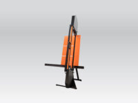 ROKAMAT Akumulatorowa pilarka do izolacji Tigris 18V 2x 5,2 Ah z ładowarką (53000-a) Vertical orange and black industrial press seen from the side, with a tall orange panel and base in a neutral background.